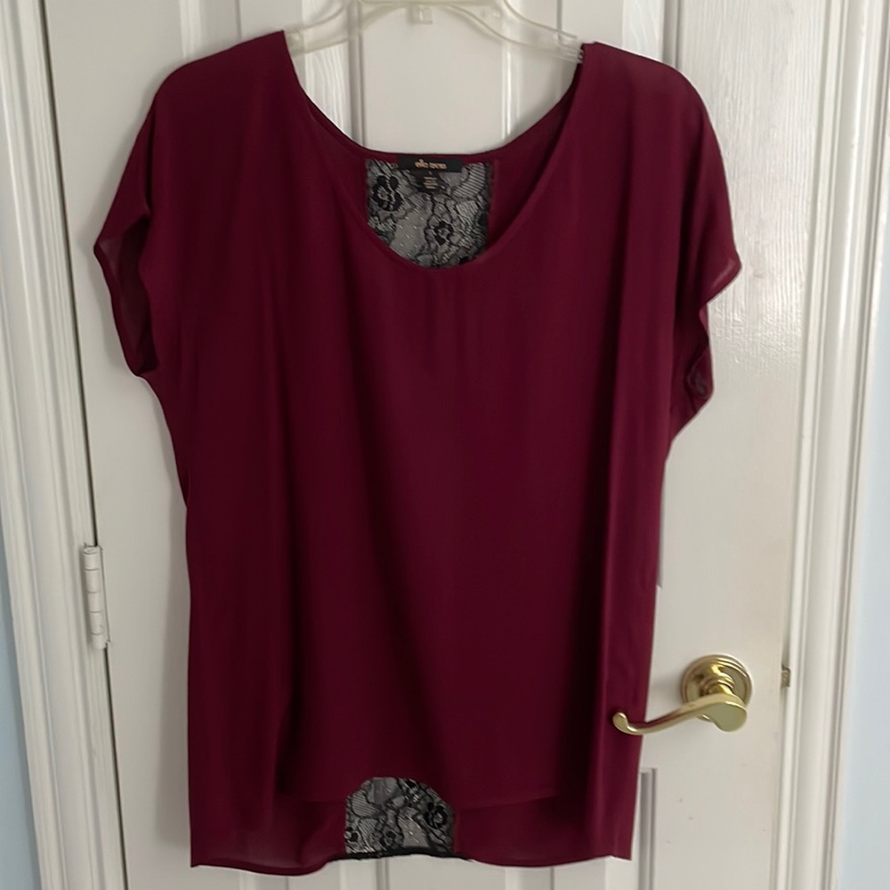 Beautiful burgundy top with partial lace back